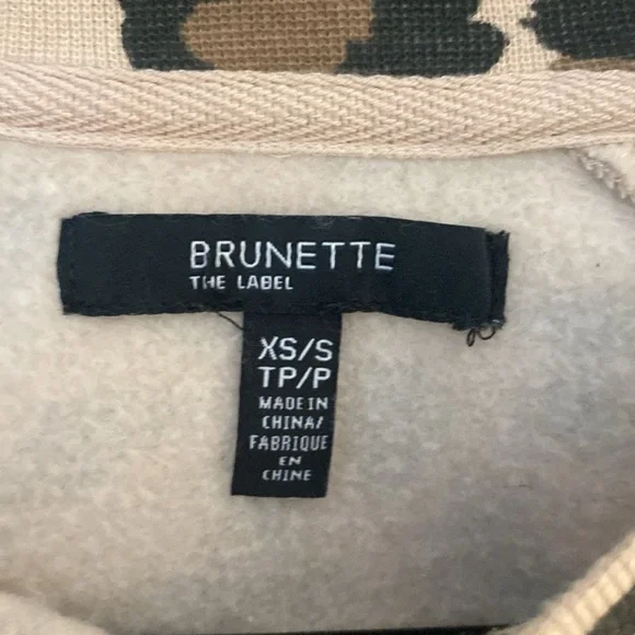 Brunette The Label Blonde Sweater - Picture 4 of 4